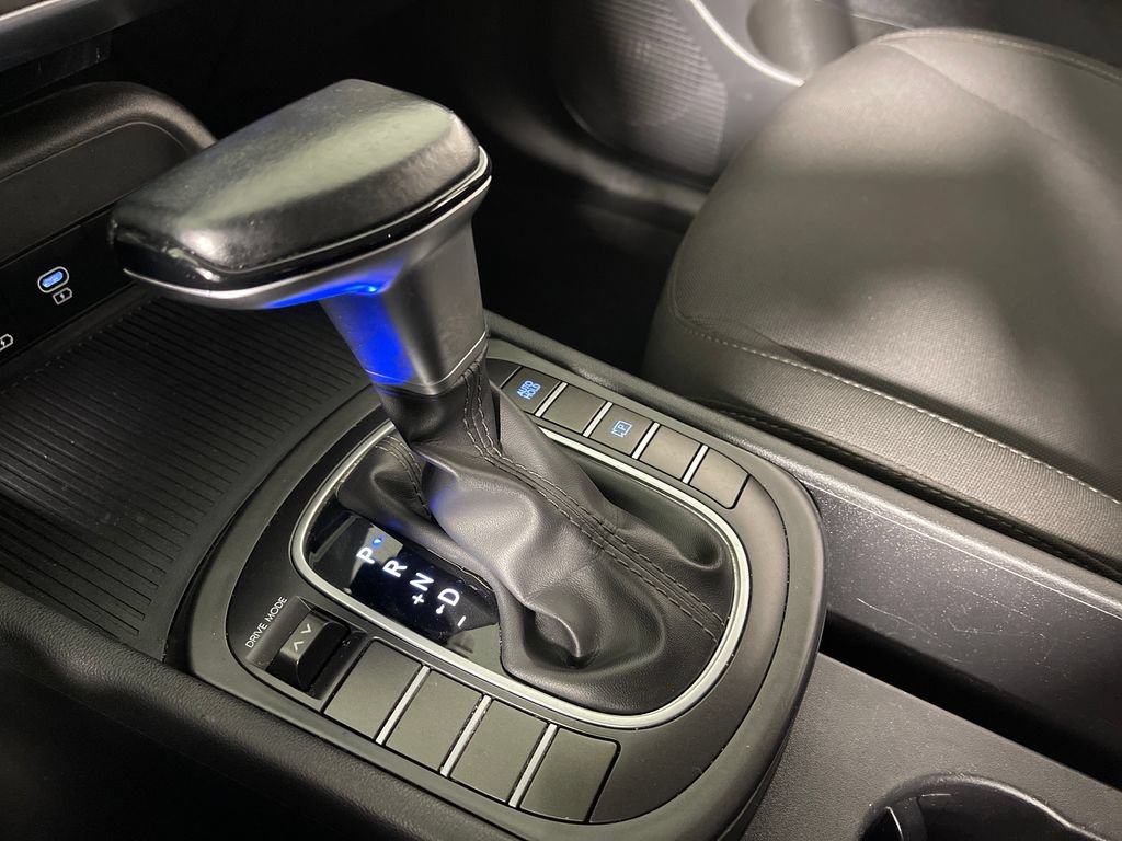 Certified 2024 Hyundai Kona SEL FWD image 24