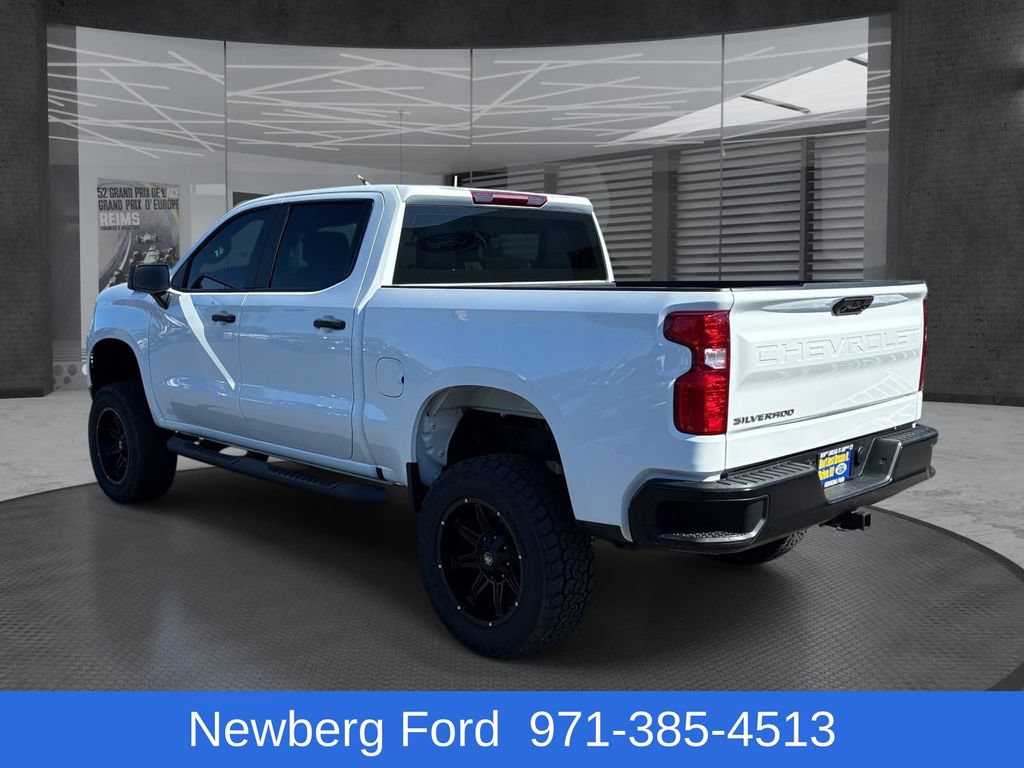 Used 2024 Chevrolet Silverado 1500 W/T w/ Z71 Off-Road Package AWD/4WD image 7