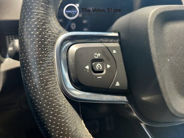 Used 2021 Volvo XC40 T5 R-Design w/ Advanced Package AWD/4WD image 20