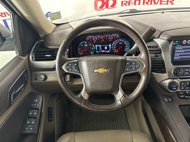 Used 2019 Chevrolet Suburban LT w/ Luxury Package image 12
