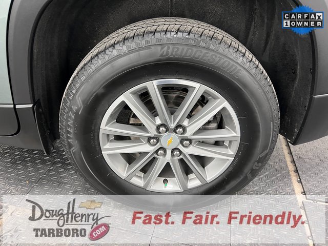 Used 2022 Chevrolet Traverse LT image 23