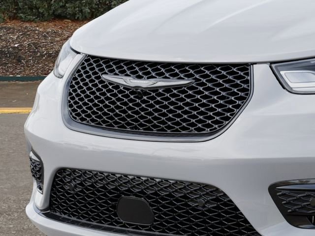 New 2026 Chrysler Pacifica Select image 11
