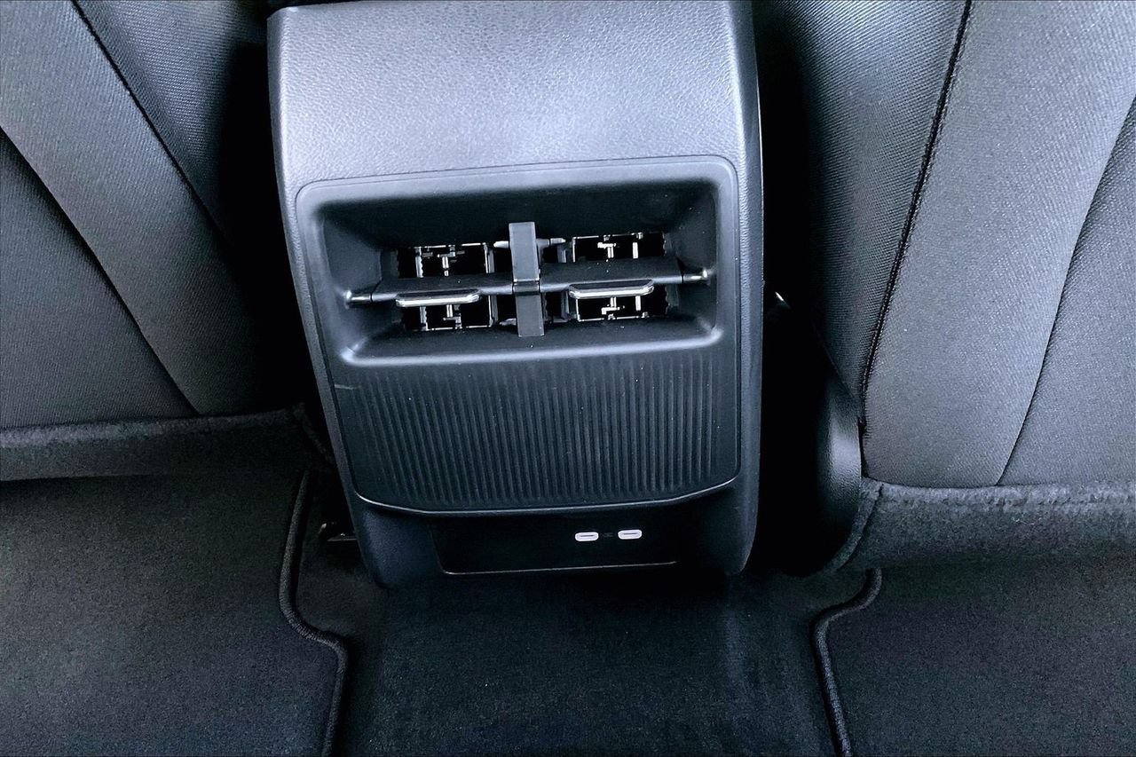 New 2026 Jeep Cherokee Laredo AWD/4WD image 13