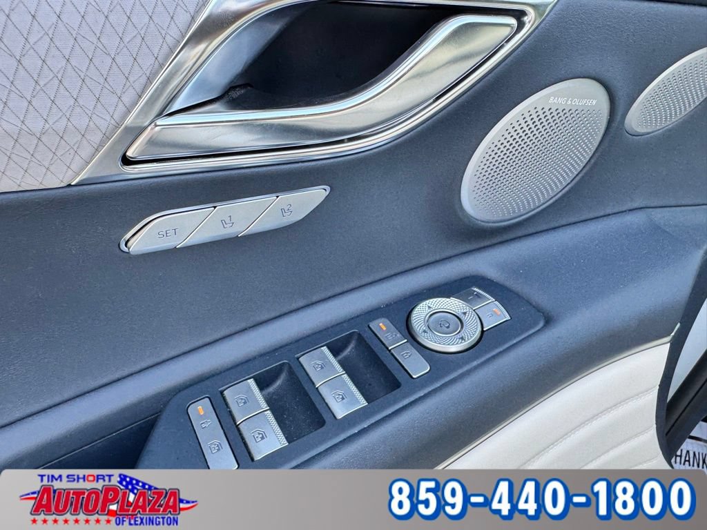 Used 2025 Genesis GV80 3.5T Prestige AWD/4WD image 49