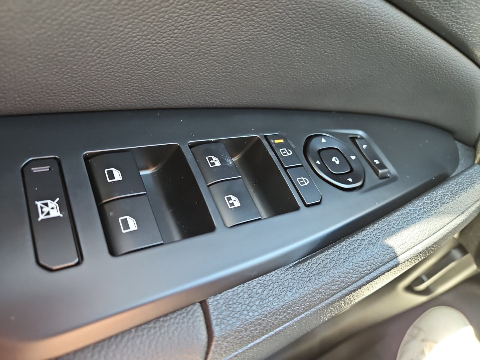 New 2026 Kia Sportage SX image 22