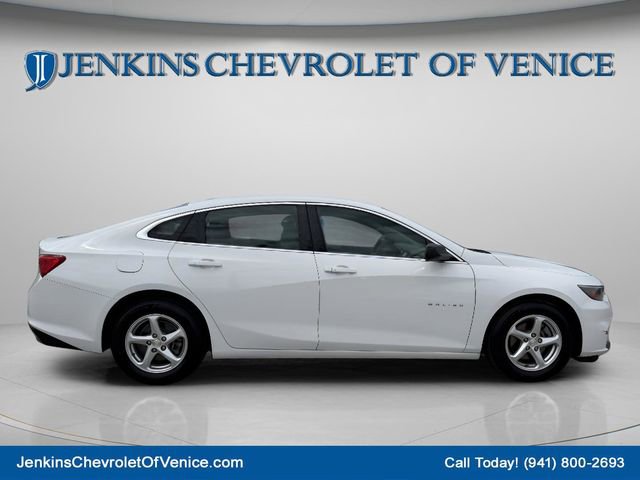 Used 2018 Chevrolet Malibu LS FWD image 4