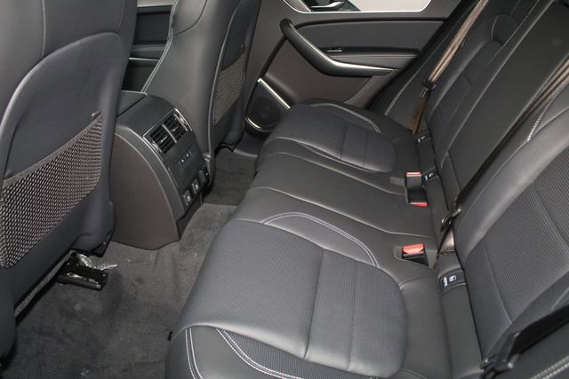 New 2026 Jaguar F-PACE R-Dynamic S image 5