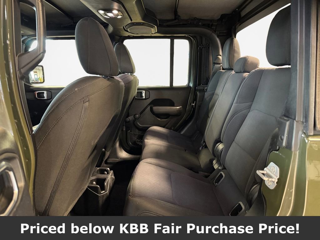Used 2022 Jeep Gladiator Sport w/ Trailer Tow Package image 24
