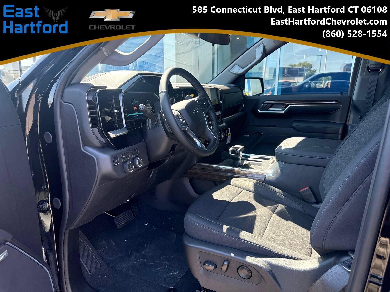 New 2026 Chevrolet Silverado 1500 LT Trail Boss w/ Safety Package AWD/4WD image 15