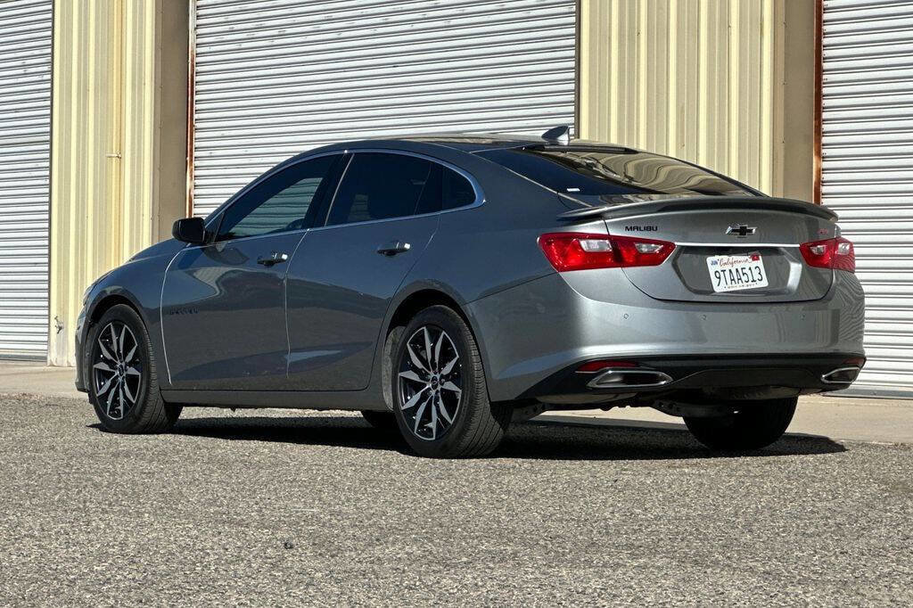 Used 2024 Chevrolet Malibu RS w/ LPO, Floor Liner Package image 4