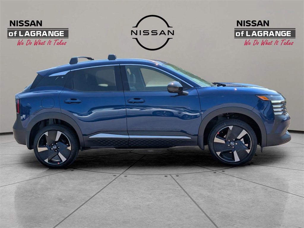 New 2026 Nissan Kicks SR image 4
