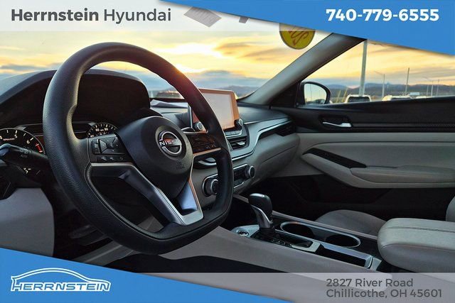 Used 2024 Nissan Altima 2.5 SV image 20