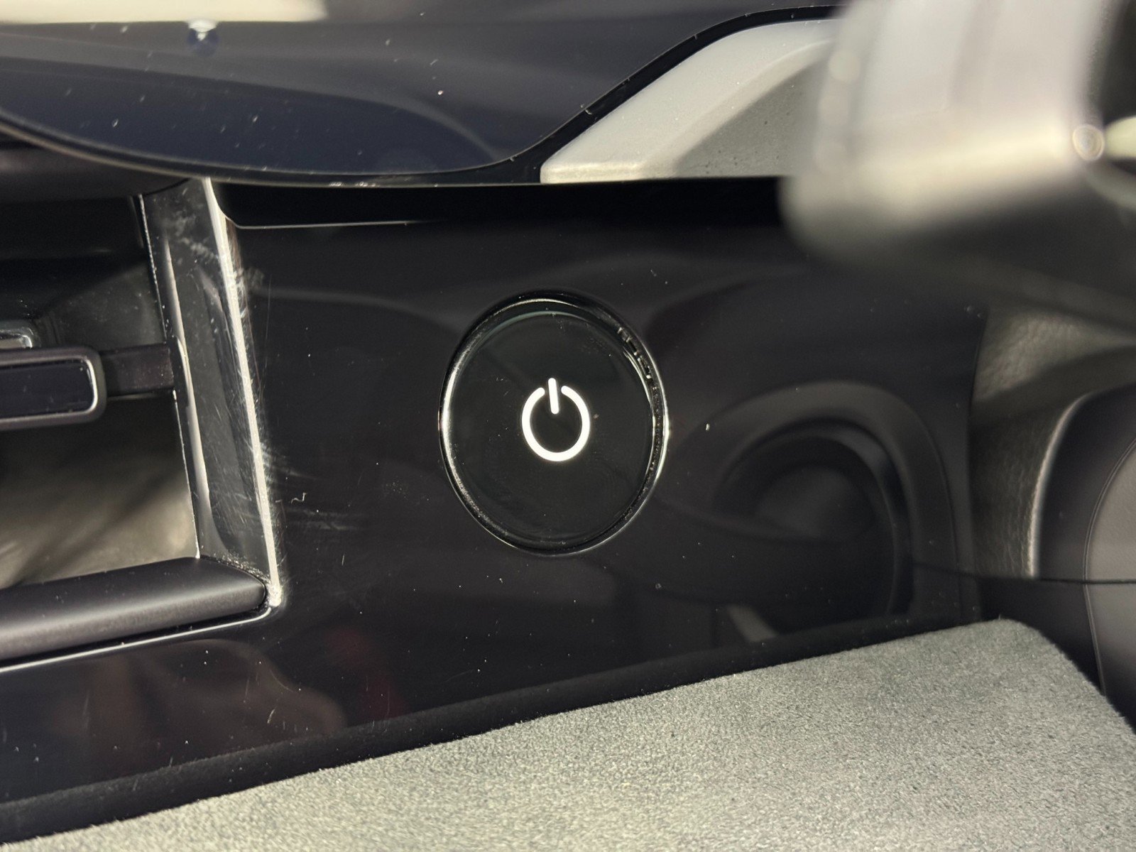 Used 2023 Porsche Taycan GTS image 19