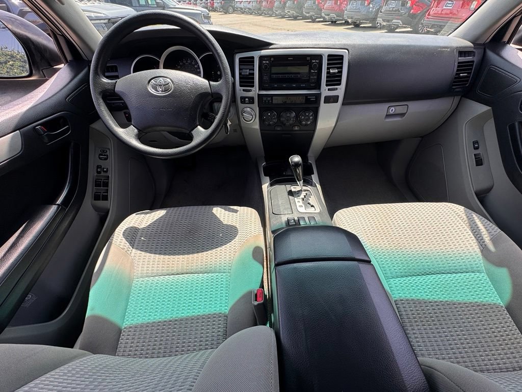 Used 2007 Toyota 4Runner SR5 AWD/4WD image 26