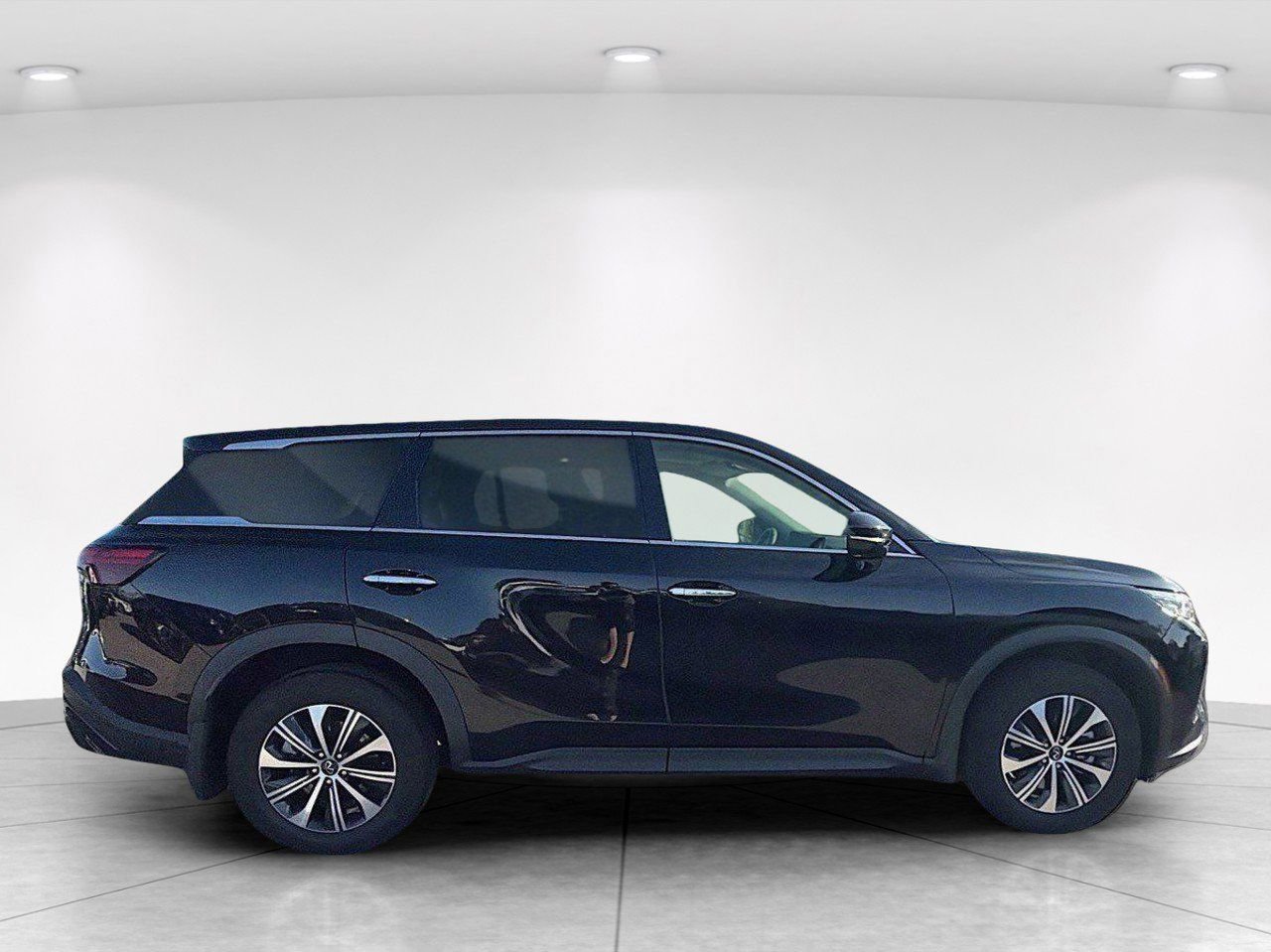 Used 2024 INFINITI QX60 Pure image 3