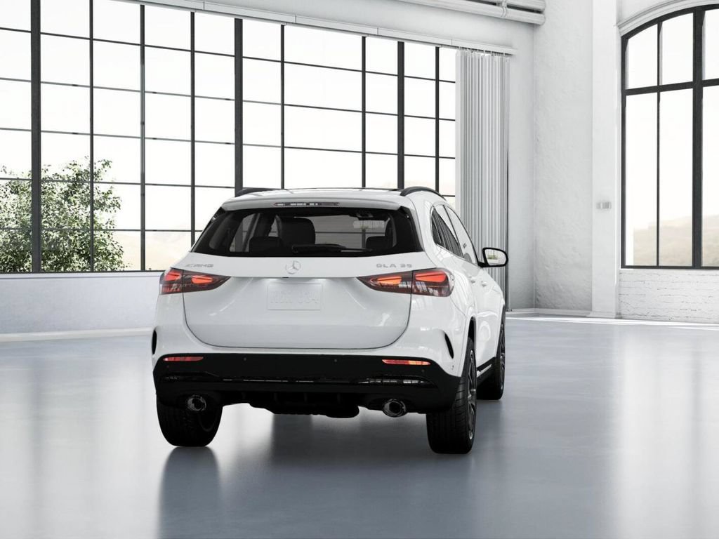 New 2025 Mercedes-Benz GLA 35 AMG 4MATIC image 24