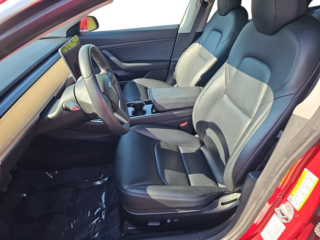 Used 2020 Tesla Model 3 Standard Range Plus RWD image 15