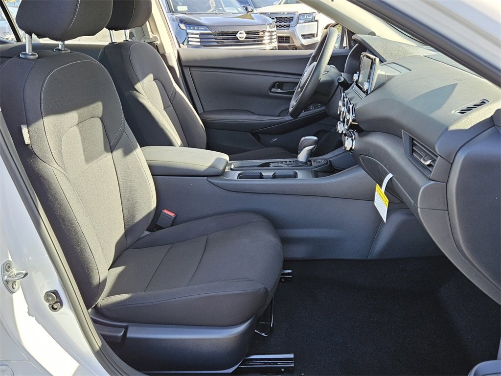 New 2025 Nissan Sentra S image 13