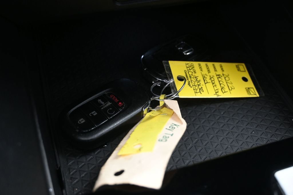 Used 2023 Honda Accord Sport image 14