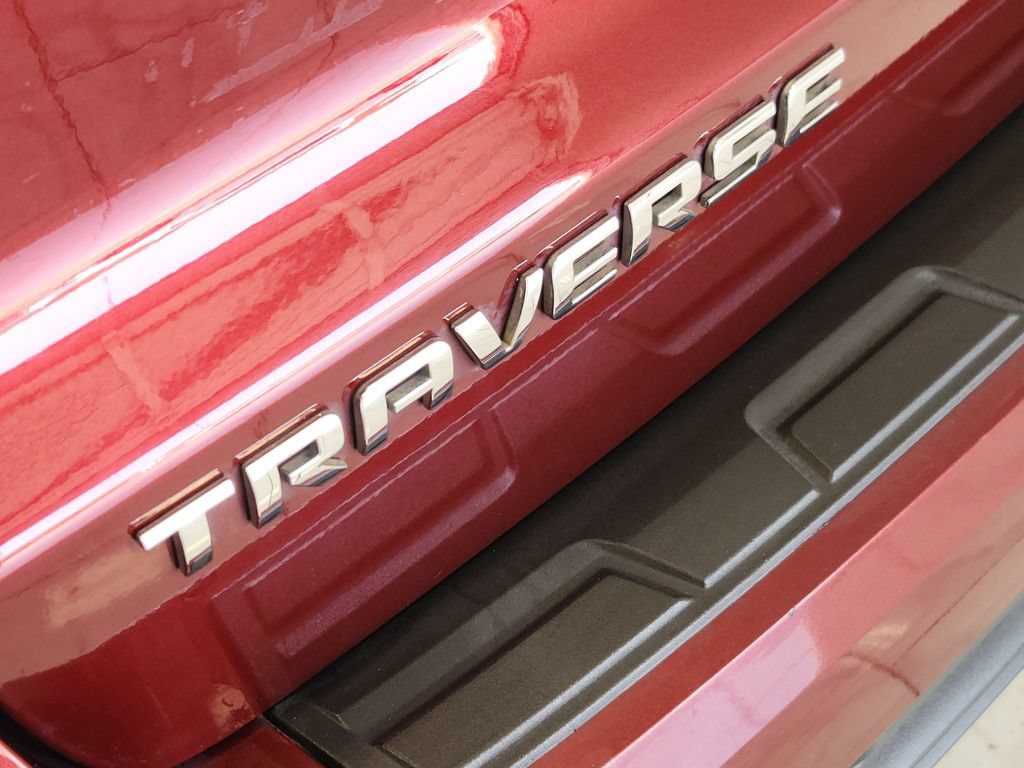 Used 2017 Chevrolet Traverse LT FWD image 8