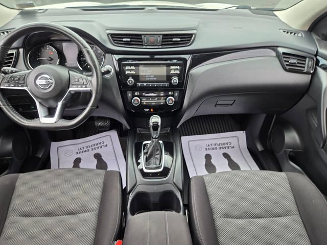 Used 2018 Nissan Rogue Sport AWD image 16