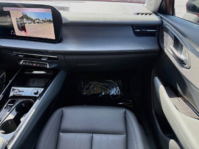 New 2026 Audi Q3 quattro 2.0T AWD/4WD image 18