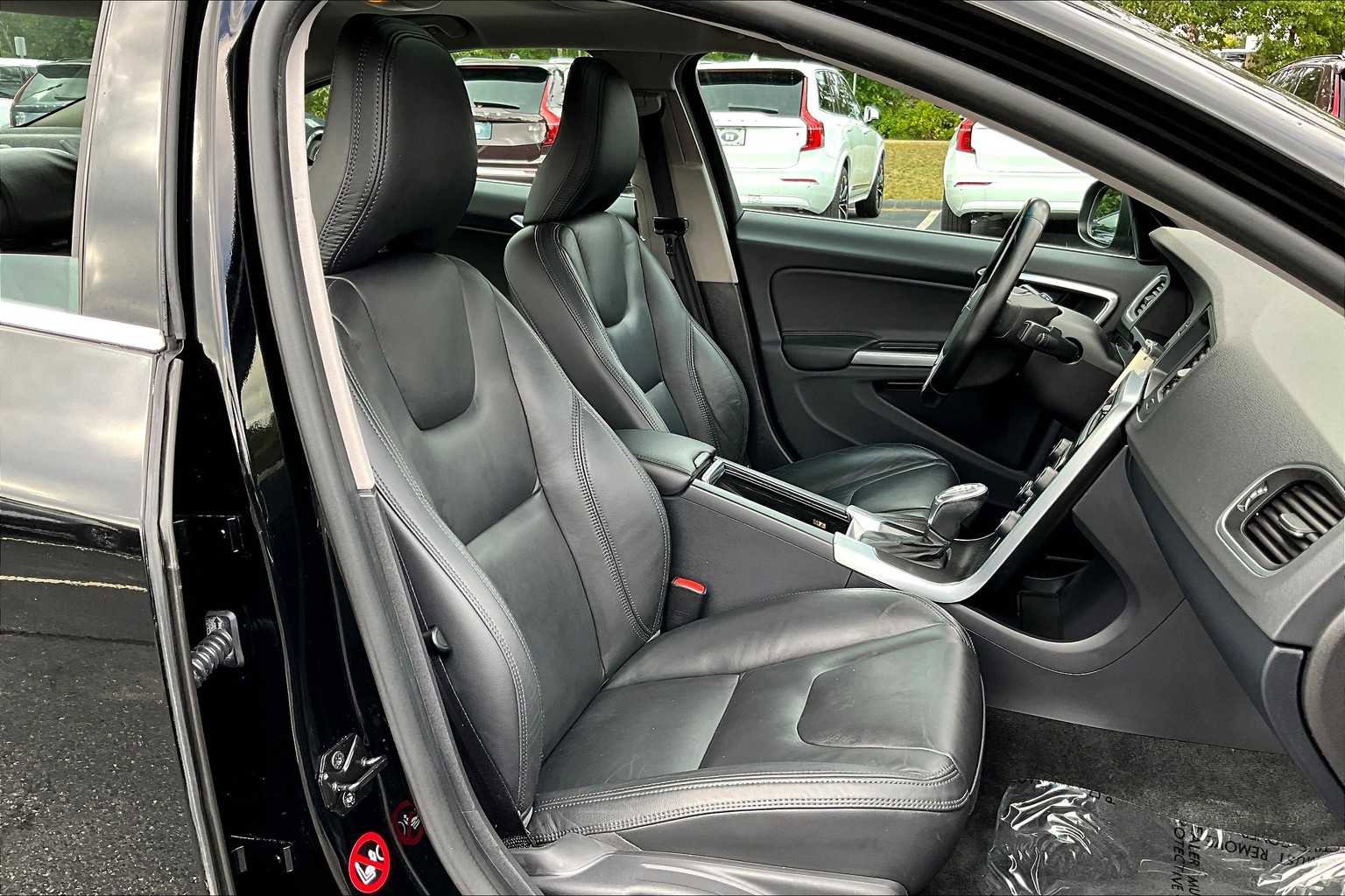 Used 2013 Volvo S60 T5 Premier image 7