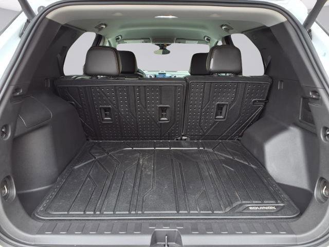 Used 2024 Chevrolet Equinox Premier image 23