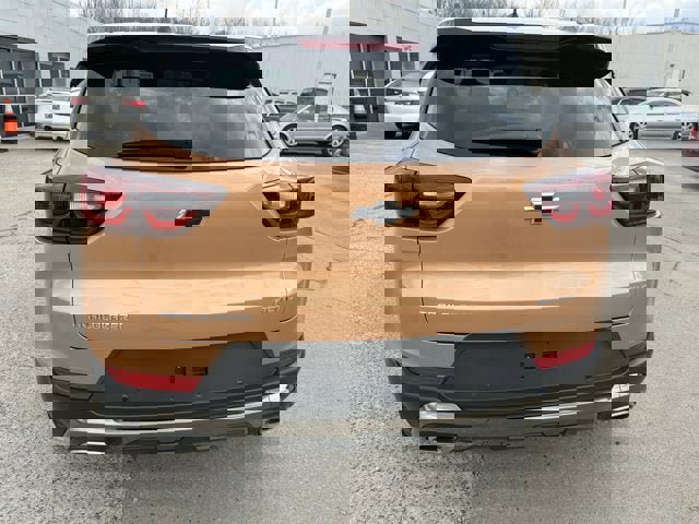 Used 2024 Chevrolet TrailBlazer ACTIV w/ Driver Confidence Package image 9