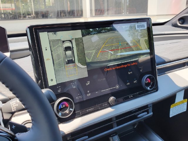 New 2026 Toyota C-HR AWD/4WD image 27