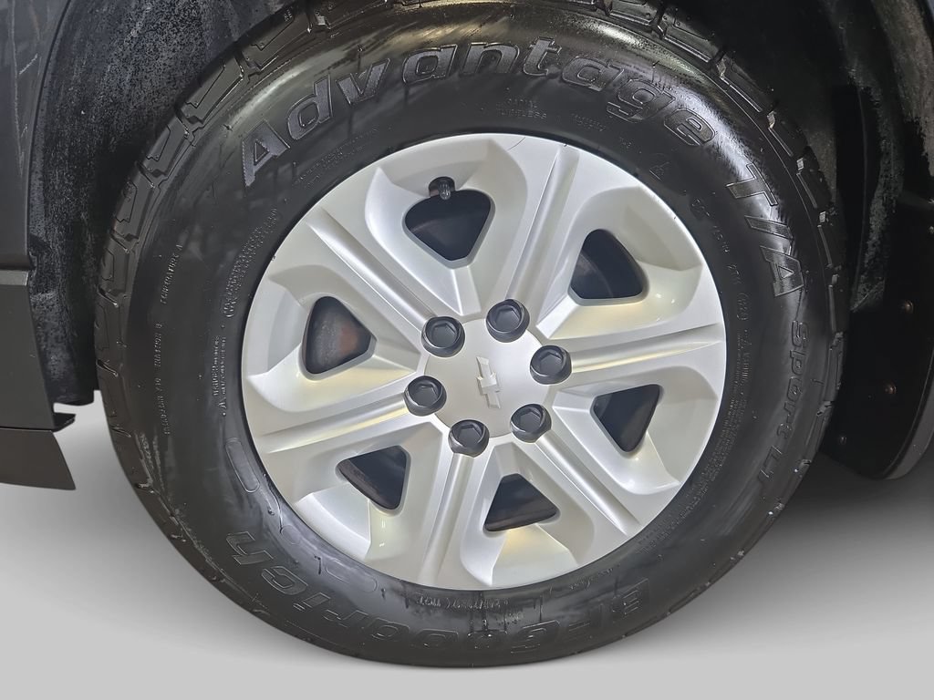Used 2013 Chevrolet Traverse LS FWD image 35