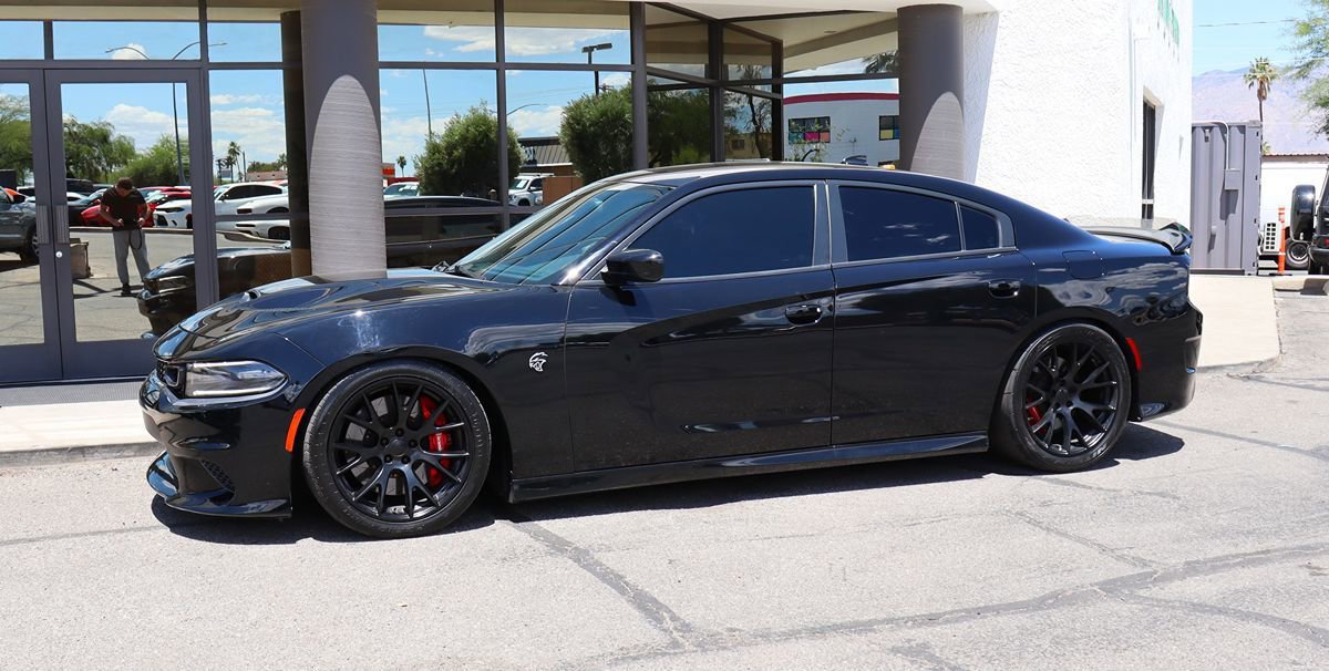 Used 2016 Dodge Charger SRT Hellcat RWD image 7
