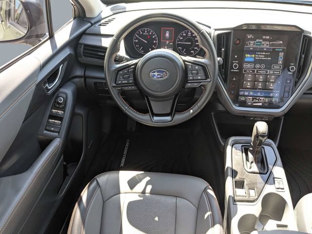 Used 2024 Subaru Crosstrek 2.5i Limited AWD/4WD image 16