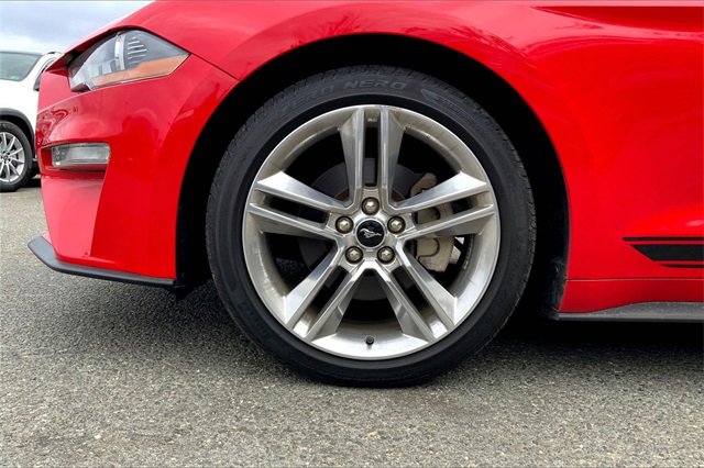 Used 2020 Ford Mustang Premium w/ Ford Safe & Smart Package image 5