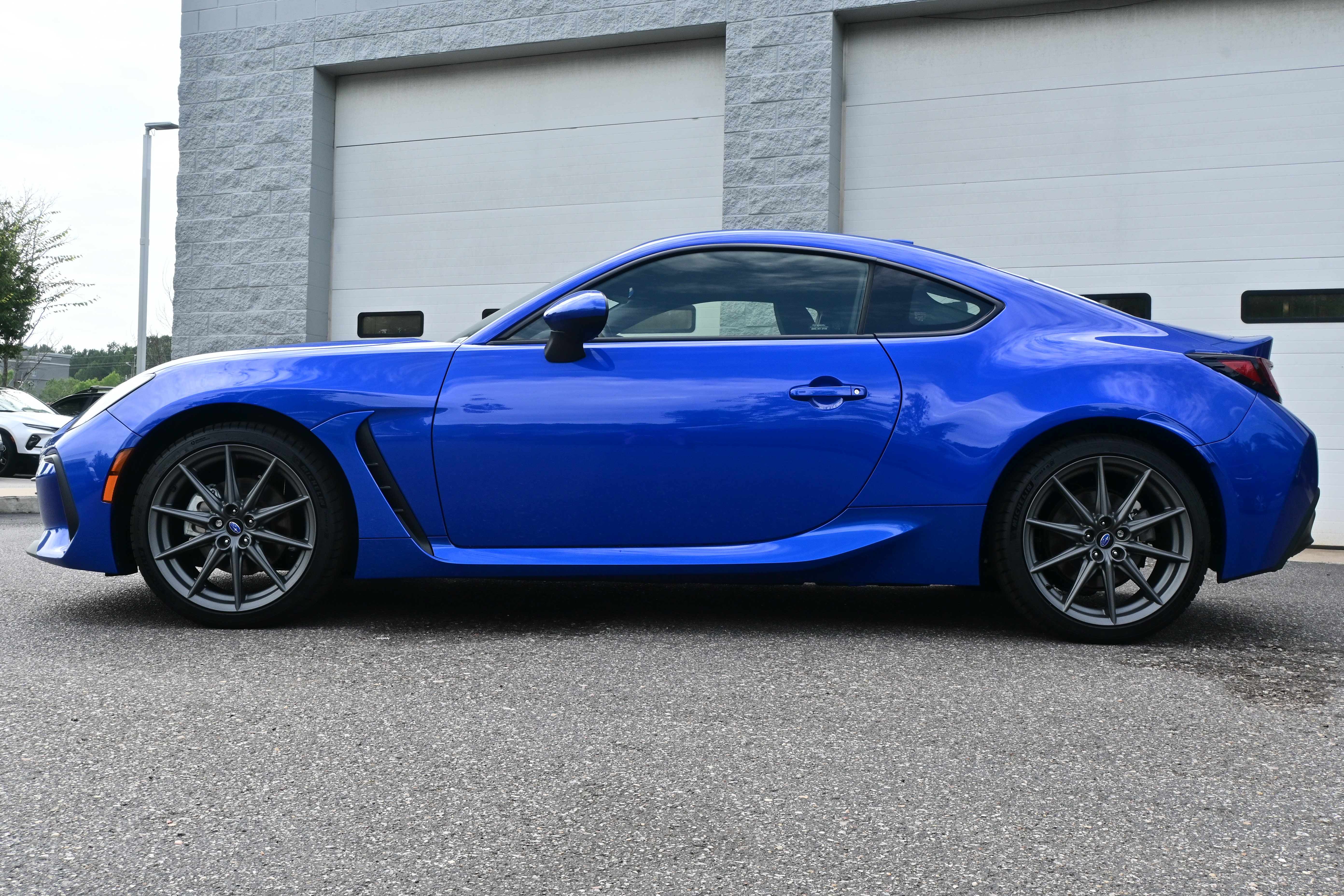 Used 2025 Subaru BRZ Limited w/ Popular Package 2 RWD image 6