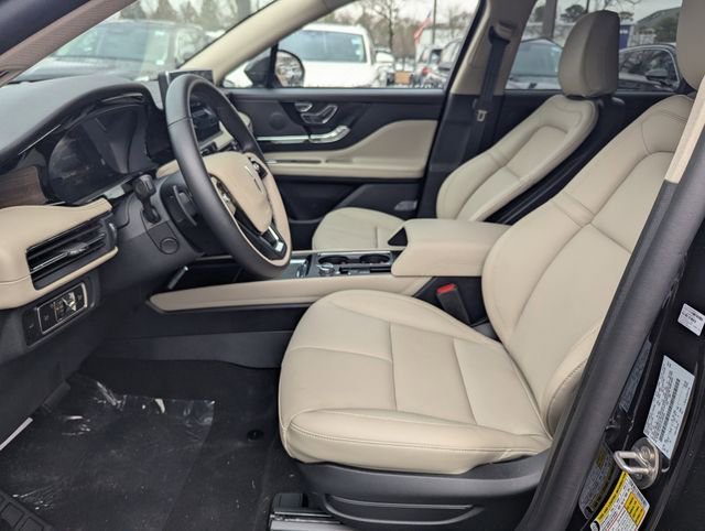 New 2026 Lincoln Corsair Reserve image 18