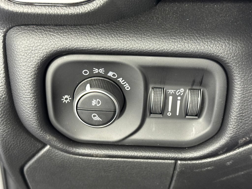 New 2027 RAM 5500 Tradesman AWD/4WD image 19