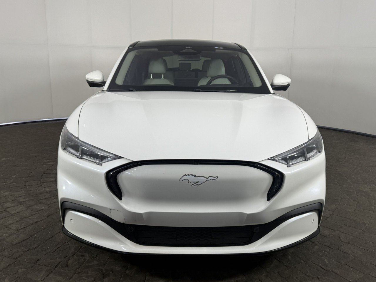 Used 2022 Ford Mustang Mach-E Premium w/ Ice White Appearance Package AWD/4WD image 2