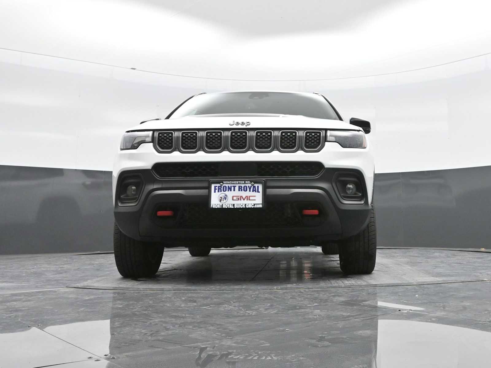 Used 2024 Jeep Compass Trailhawk image 40