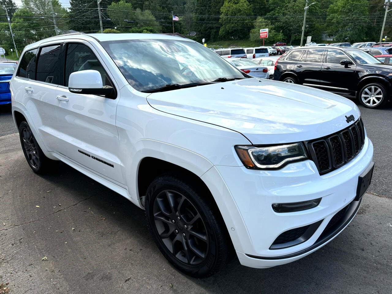 Used 2020 Jeep Grand Cherokee High Altitude image 3