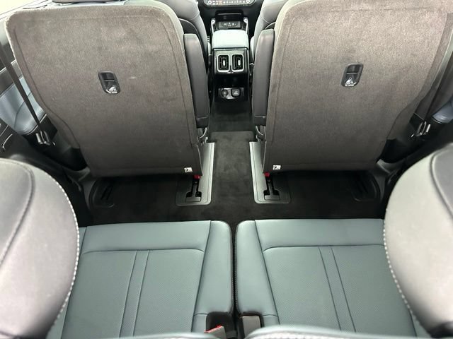 Used 2025 Kia Sorento SX Prestige AWD/4WD image 14