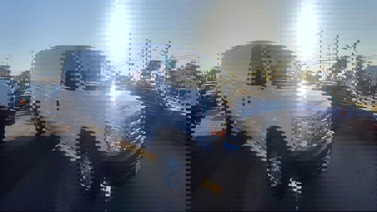 Used 2013 Ford E-150 and Econoline 150 image 4