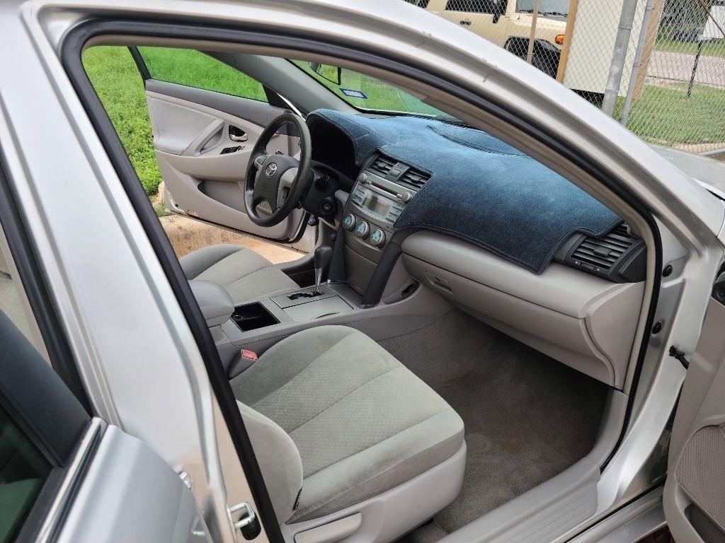 Used 2008 Toyota Camry LE FWD image 14