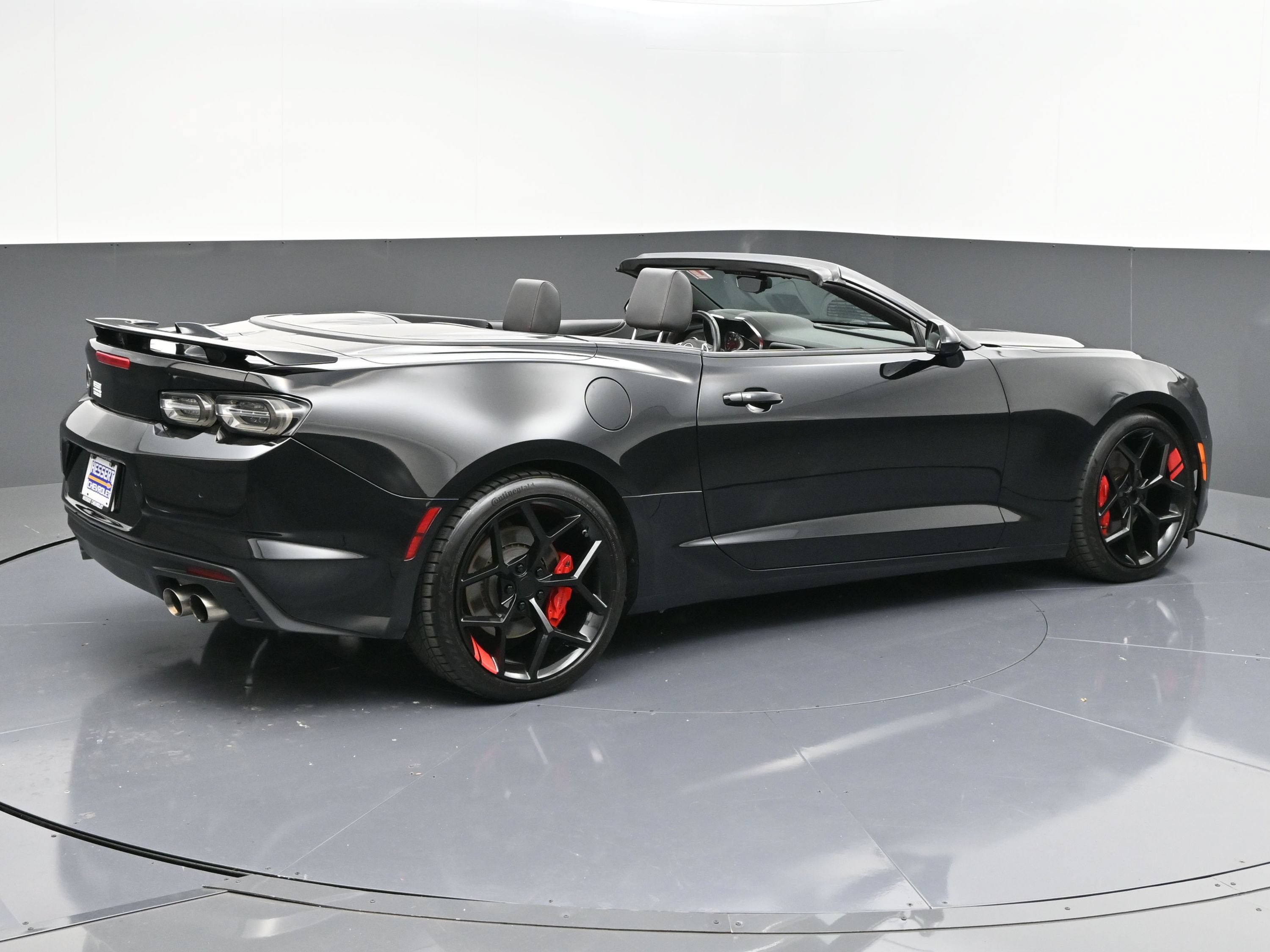 Certified 2021 Chevrolet Camaro SS RWD image 7