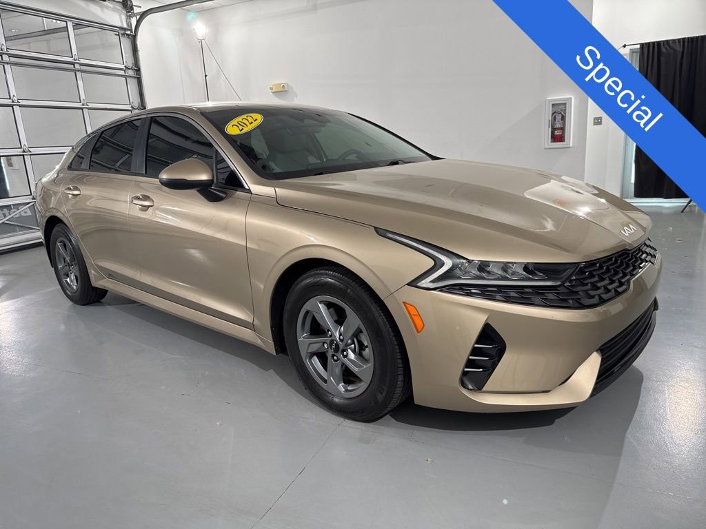 Used 2022 Kia K5 LXS FWD image 1