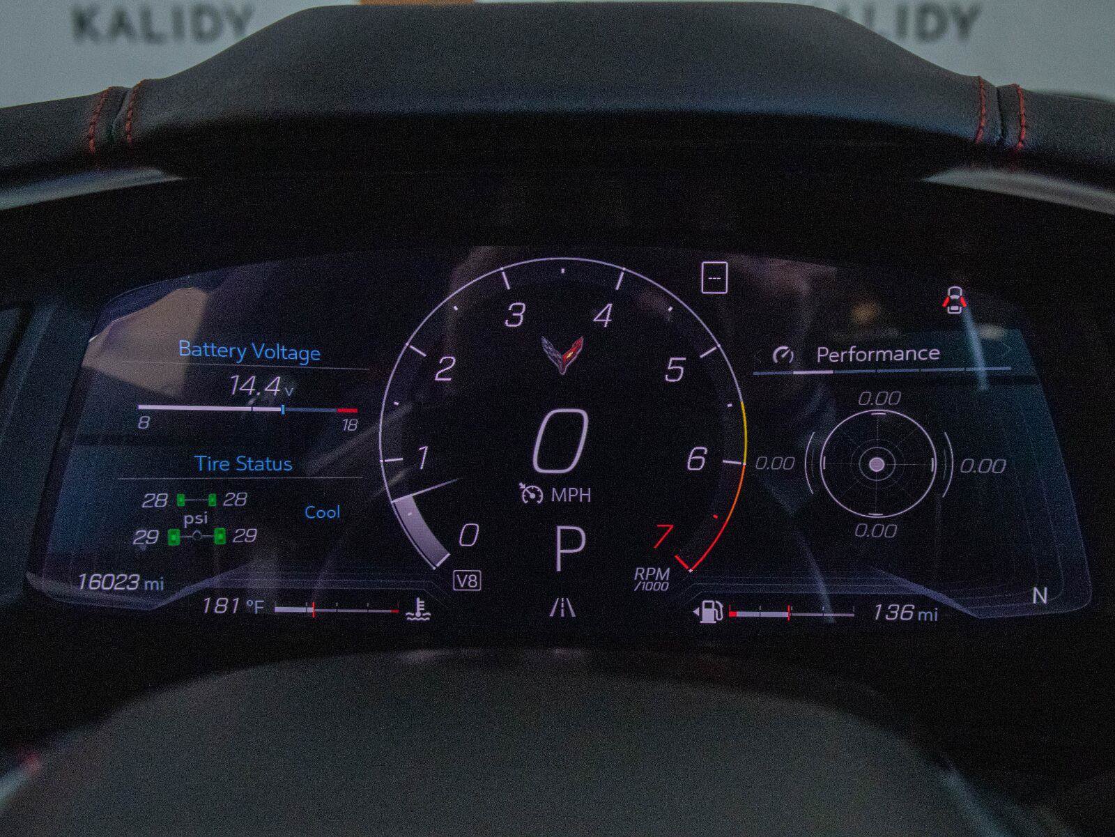 Used 2020 Chevrolet Corvette Stingray Preferred Cpe w/ 2LT Preferred Equipment Group RWD image 13
