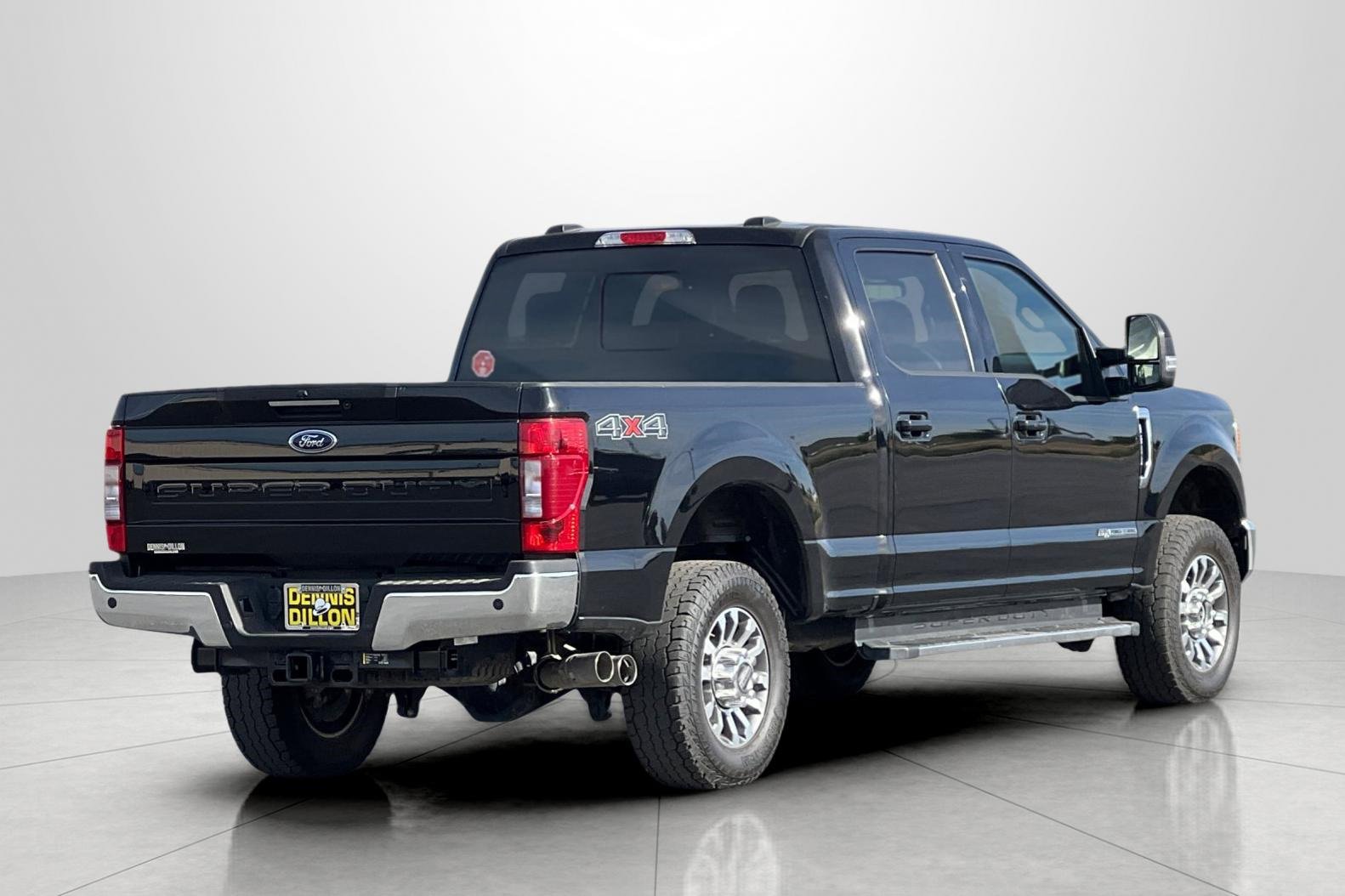 Used 2022 Ford F350 Lariat w/ Lariat Ultimate Package image 4