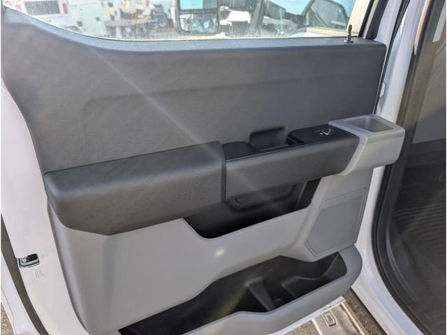 New 2026 Ford F250 XL w/ XL Chrome Package image 12