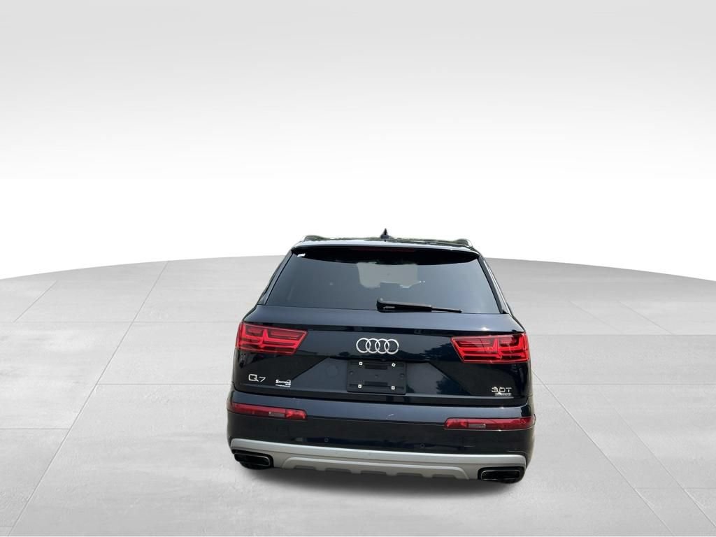 Used 2017 Audi Q7 3.0T Premium Plus AWD/4WD image 4