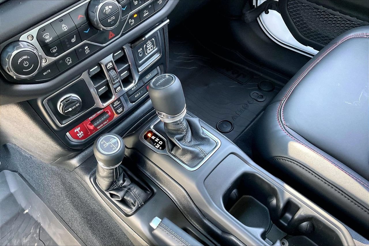 New 2026 Jeep Gladiator Rubicon AWD/4WD image 26